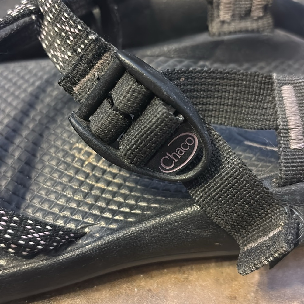 Chacos - Picture 3 of 4